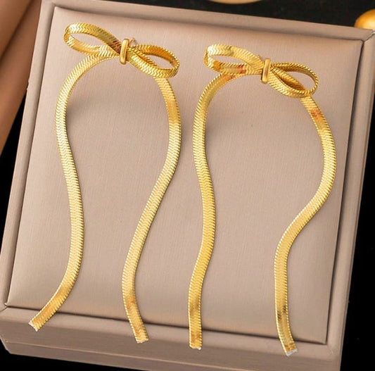 Bow Earring Party Wear 18k Gold Plated.