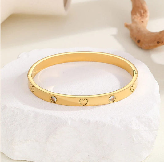 AD Stone Bracelet -18k Gold plated