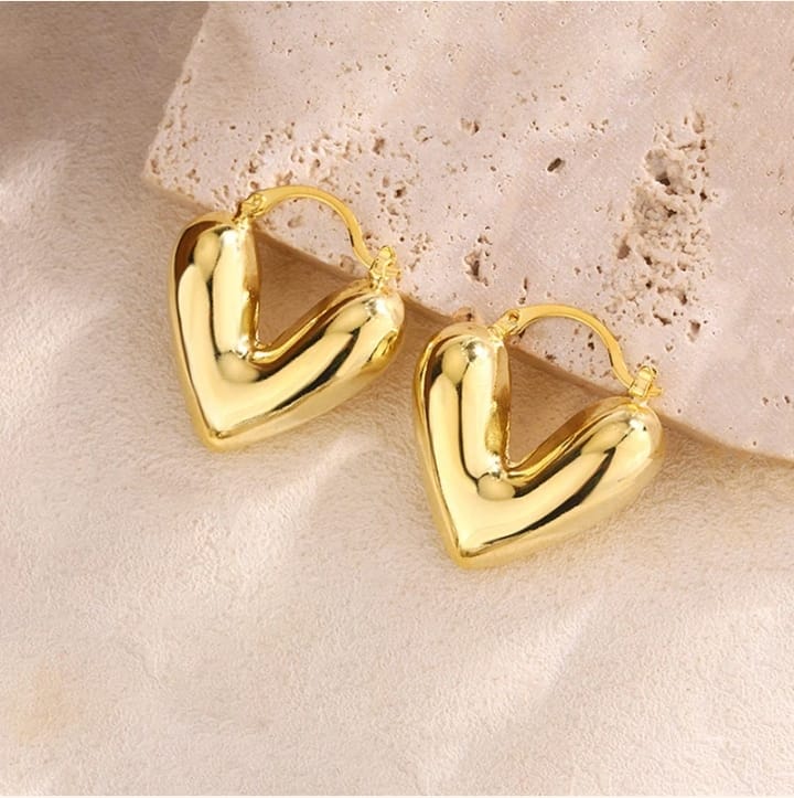 Heart Earring - 18k gold plated