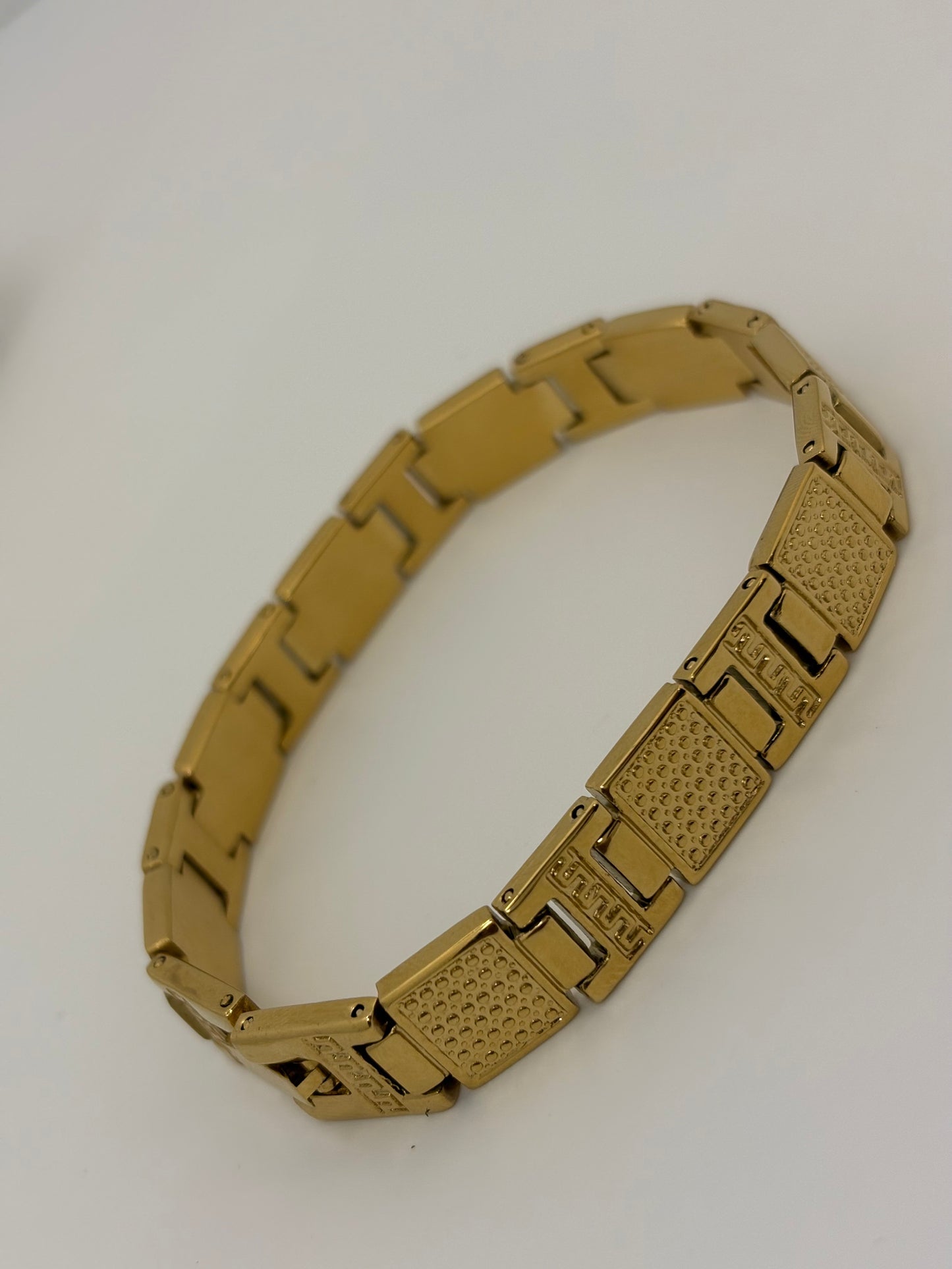 Men's Stylish Bracelet - 18k Gold Plated