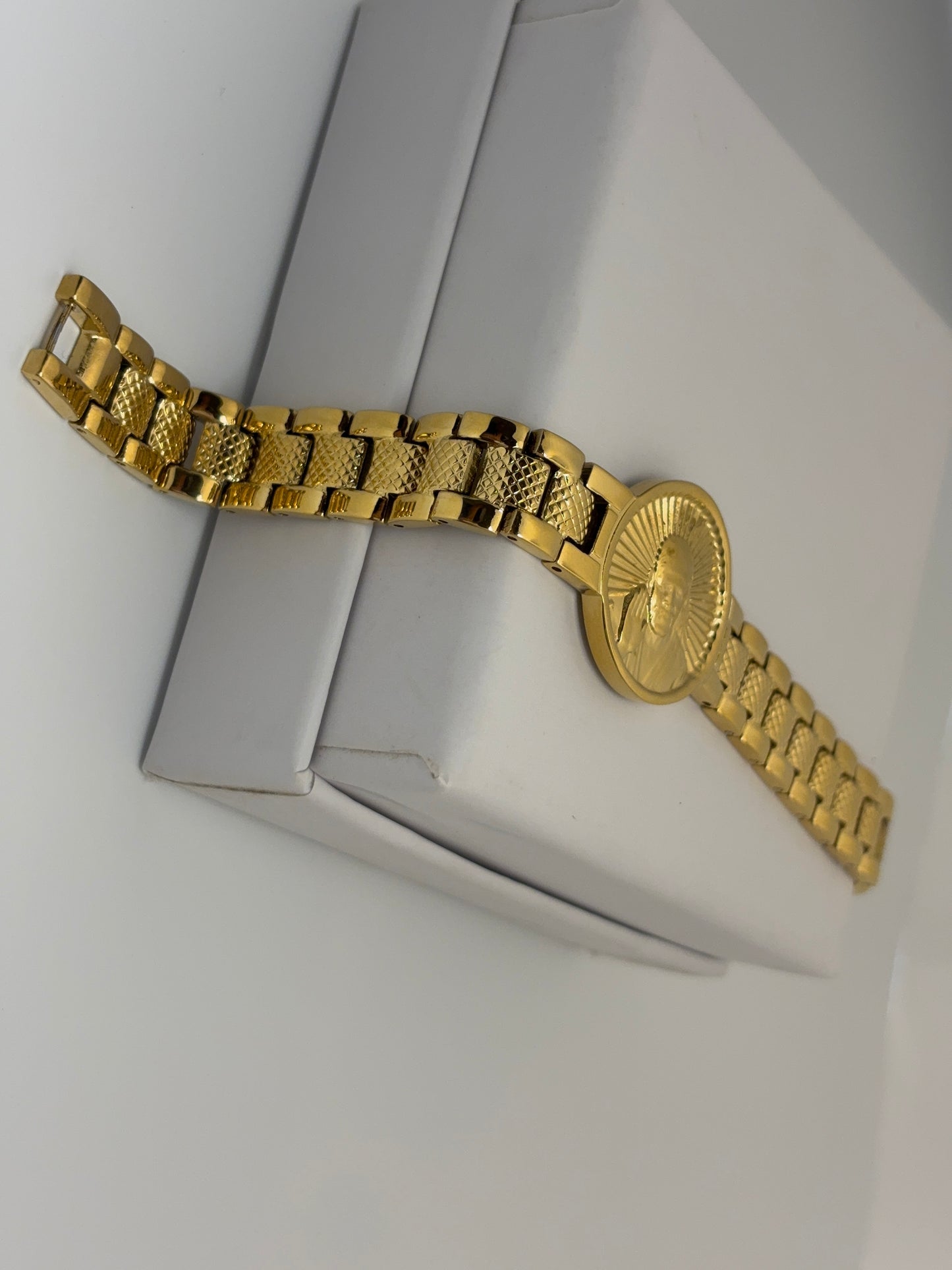 Sai Baba Bracelet - 18k Gold Plated