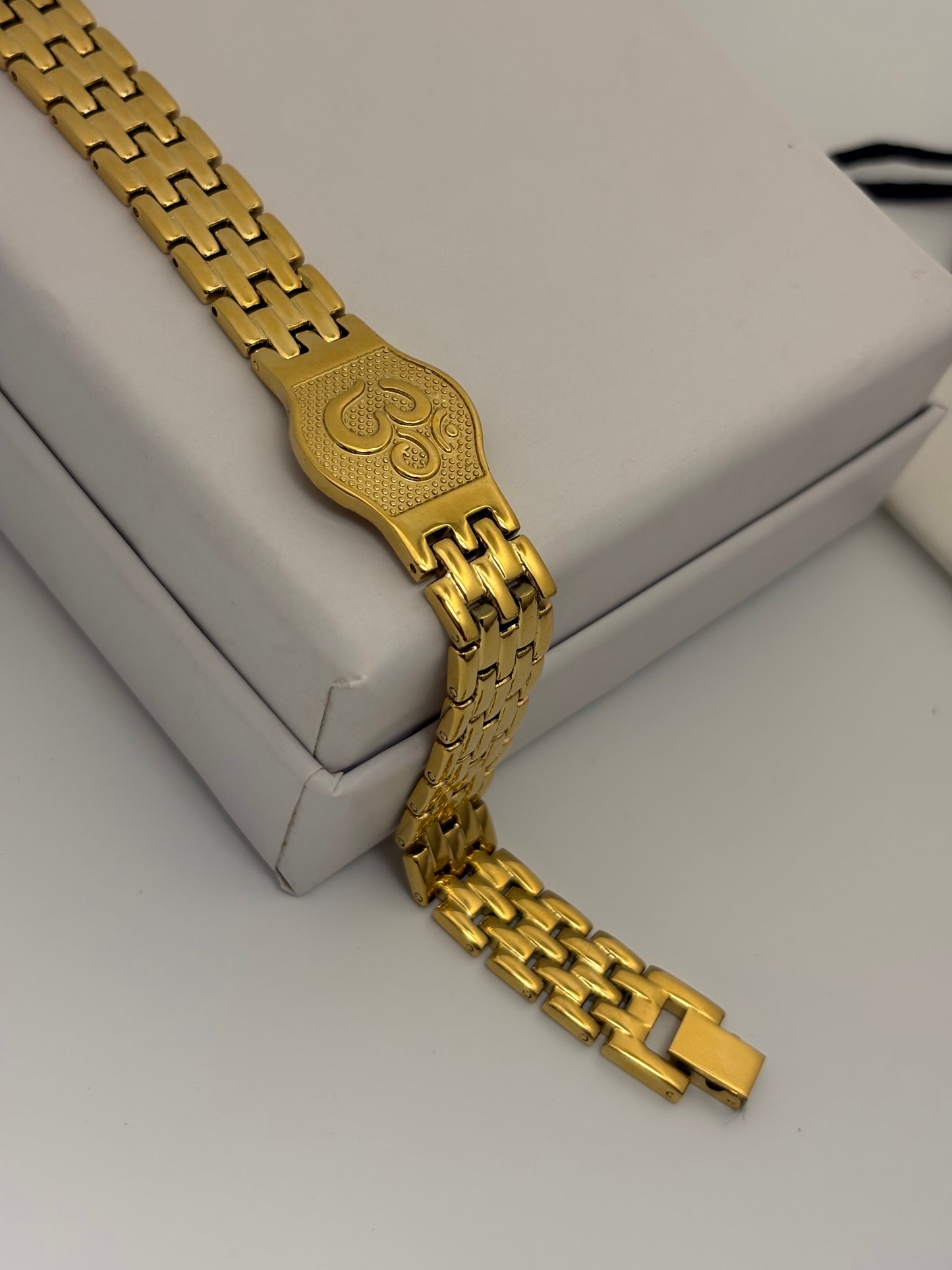 OM Bracelet  Men's - 18k Gold Plated