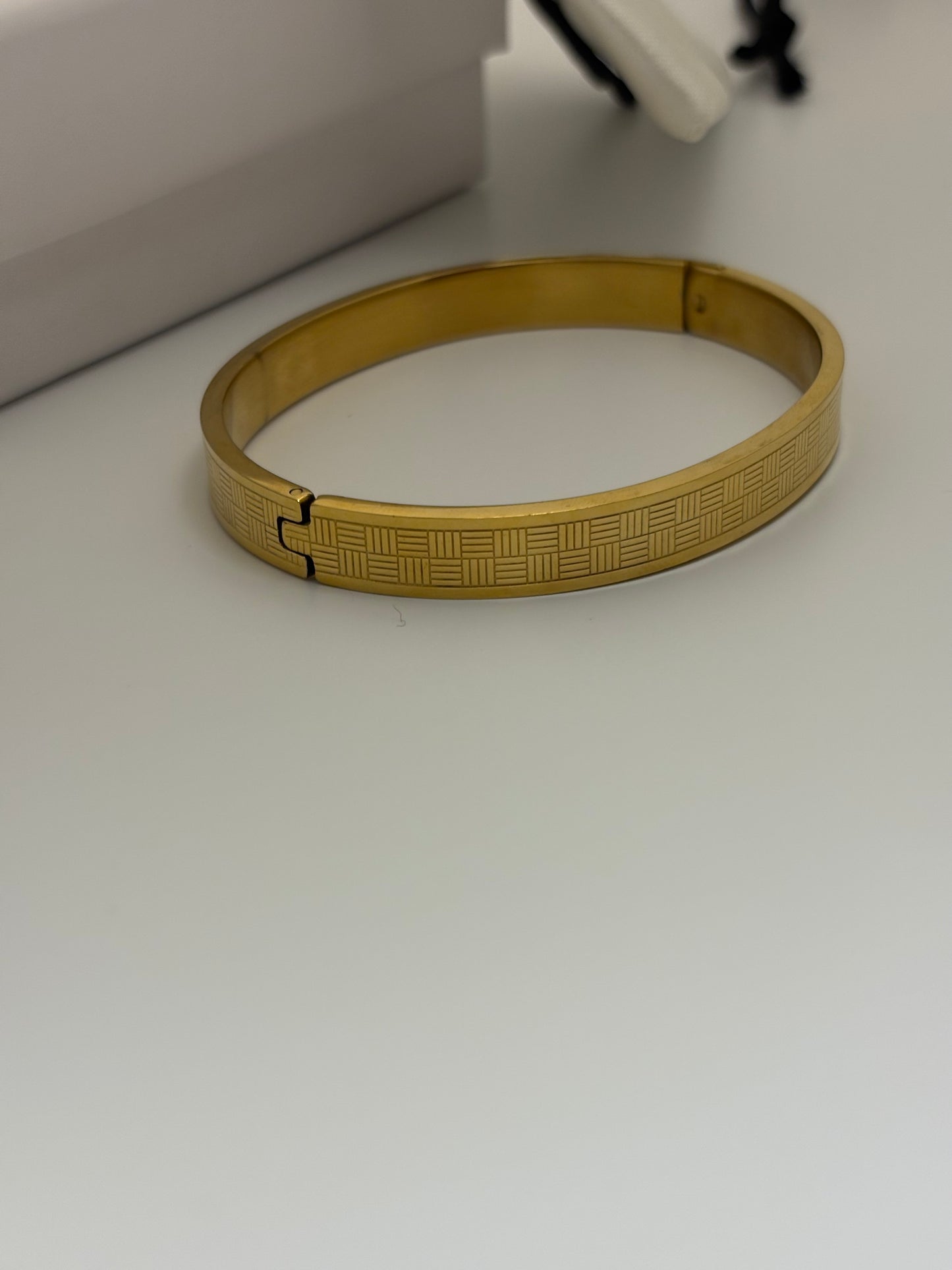 Edge Line Men's Kada