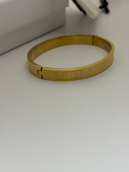 Edge Line Men's Kada