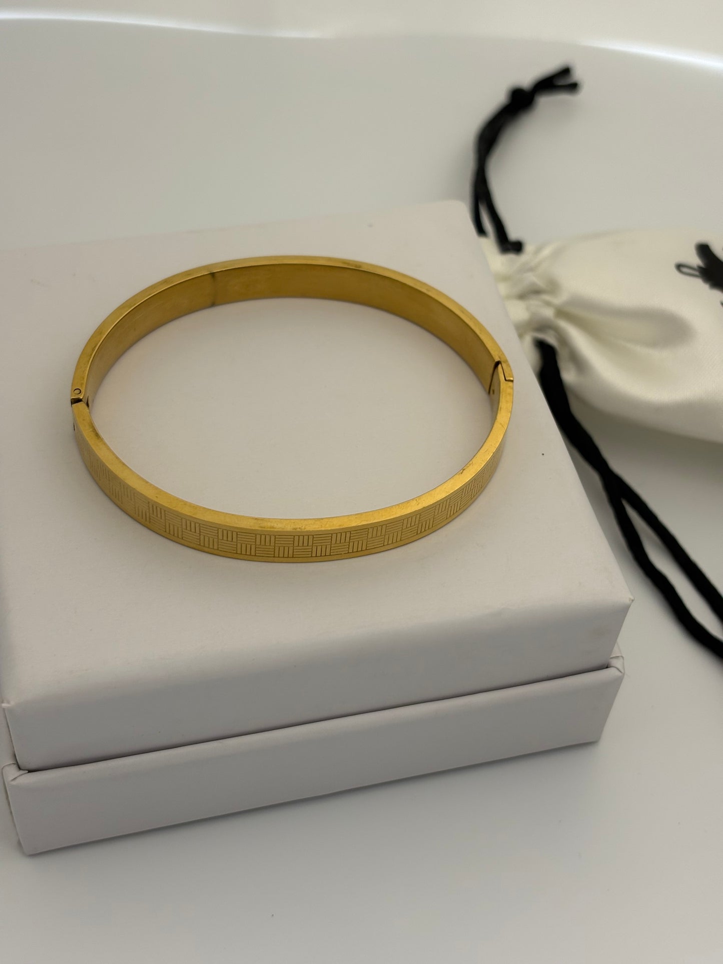 Edge Line Men's Kada