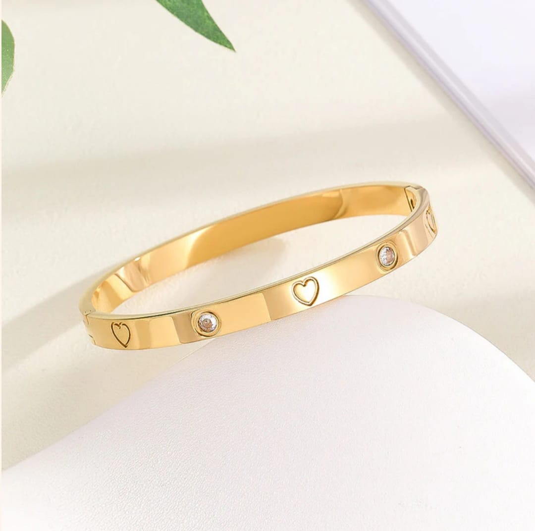 AD Stone Bracelet -18k Gold plated