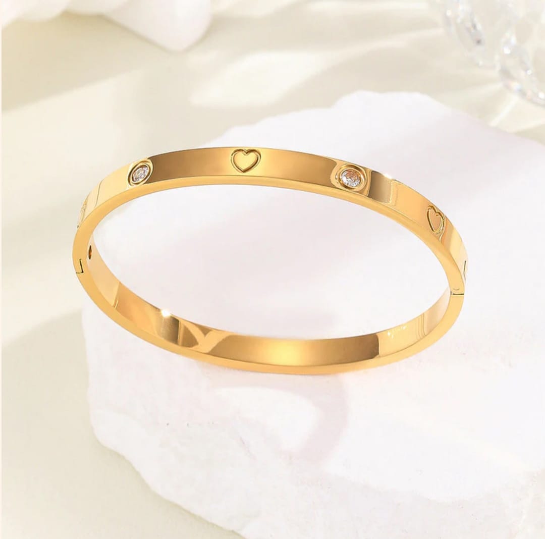 AD Stone Bracelet -18k Gold plated