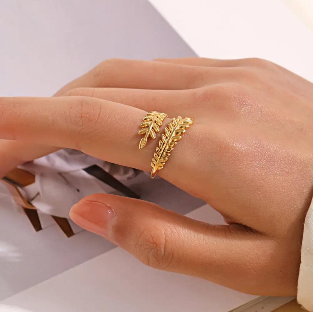 Leaf Ring-18k Anti Tarnish