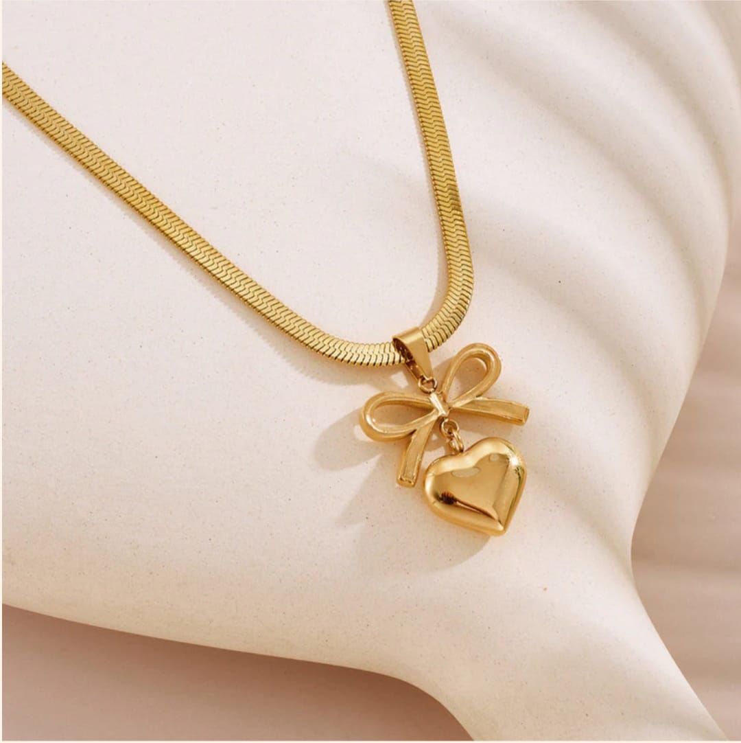 Bow Knot Heart Pendant-18k Gold Plated