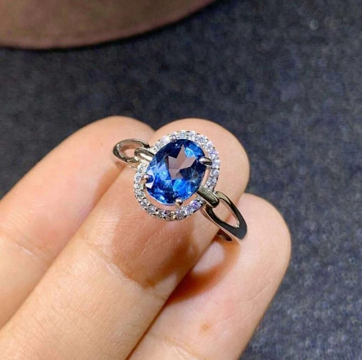 AD- Oval Blue Ring 18k- Anti Tarnish
