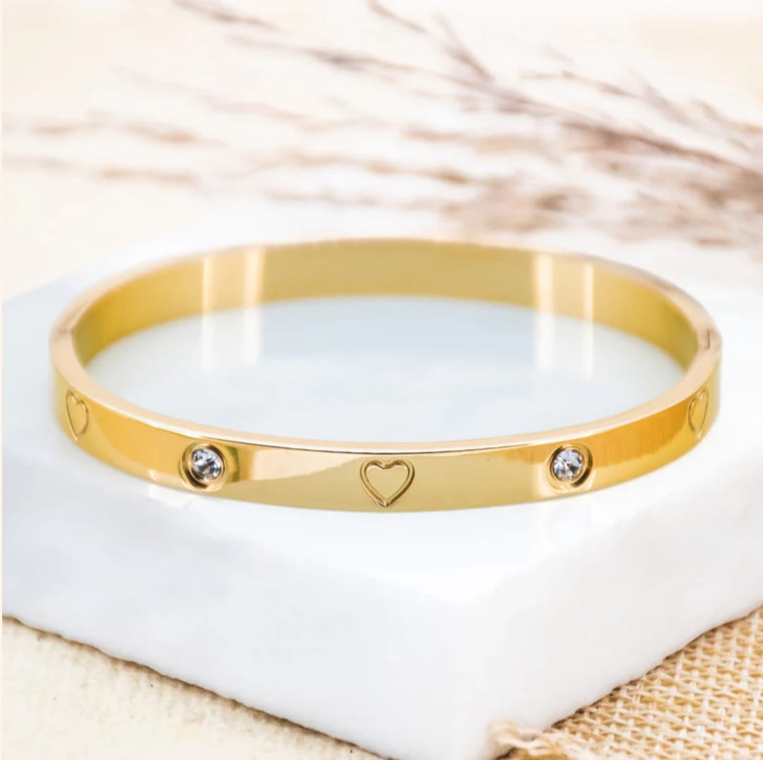 AD Stone Bracelet -18k Gold plated